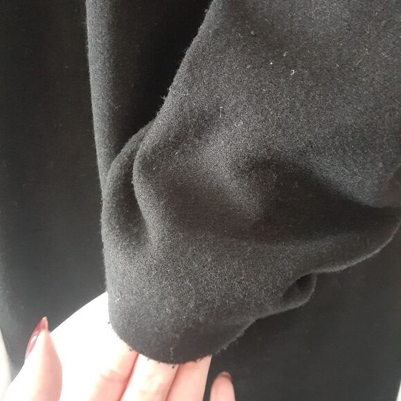 Zara Elegant Black Women's Minimalist Coat - Picture 3 of 14